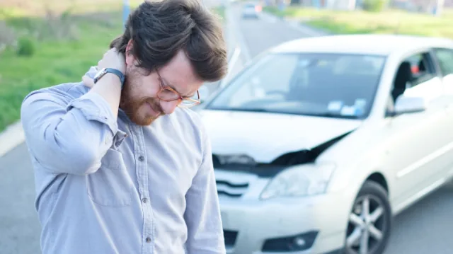 A GUIDE TO UNDERSTANDING NECK PAIN AND WHIPLASH
