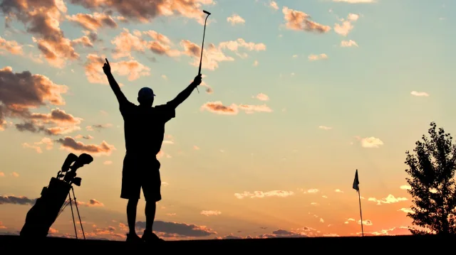 RETURNING TO GOLF AFTER HIP ARTHROSCOPY: WHAT YOU NEED TO KNOW